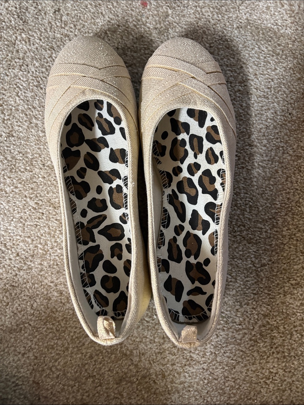 Beige Slip-On Ballet Flats with Leopard-Print Insole